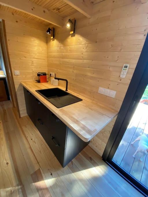 Tiny House Atypique Tout Confort 4 Pers Jardin La Garde  Extérieur photo